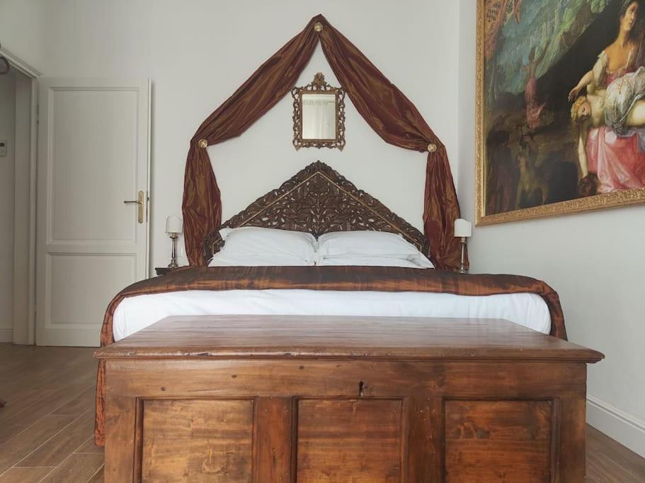 Santa Caterina Palace In Florence-3 Bedroom Appartement Florence