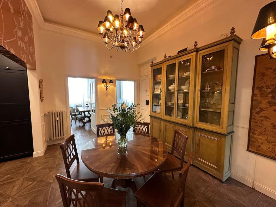 Santa Caterina Palace In Florence-3 Bedroom *