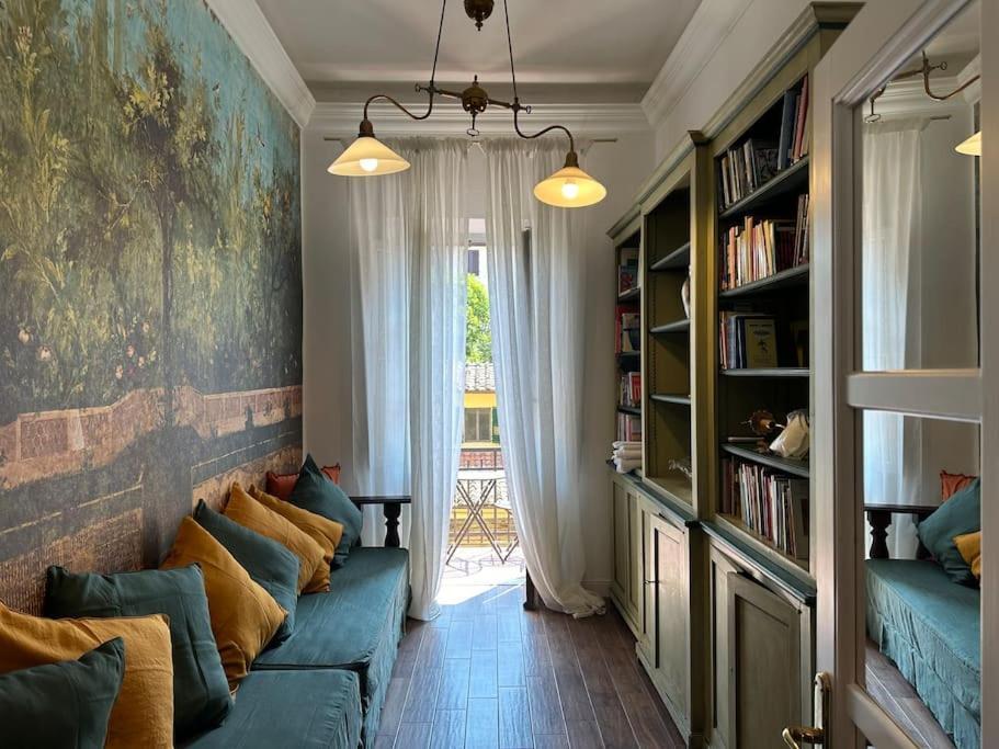Santa Caterina Palace In Florence-3 Bedroom Appartement *