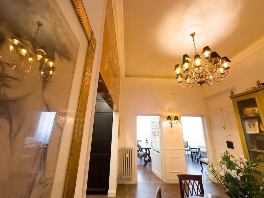 Santa Caterina Palace In Florence-3 Bedroom Florence