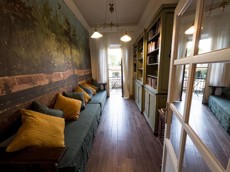 Santa Caterina Palace In Florence-3 Bedroom Appartement
