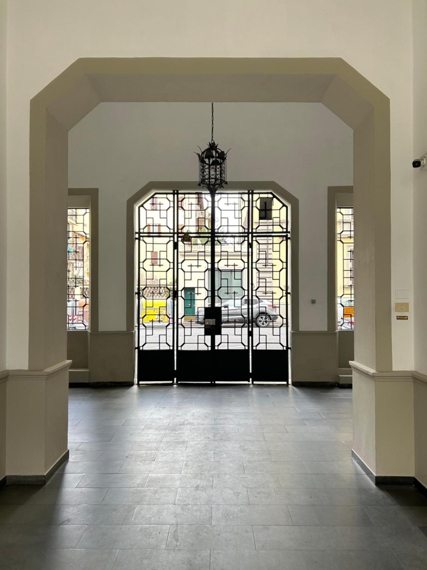 Fortvince Loft Residential By Florencehospitality Com Appartement Florence