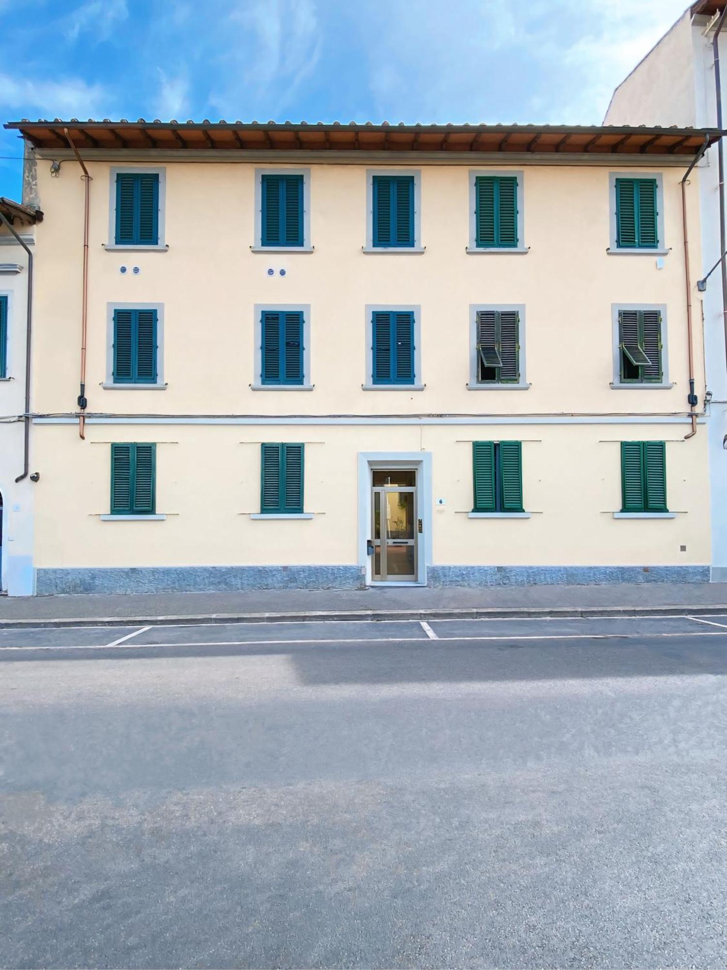 10 Min Dal Centro-50 Mt Tram Apartamento