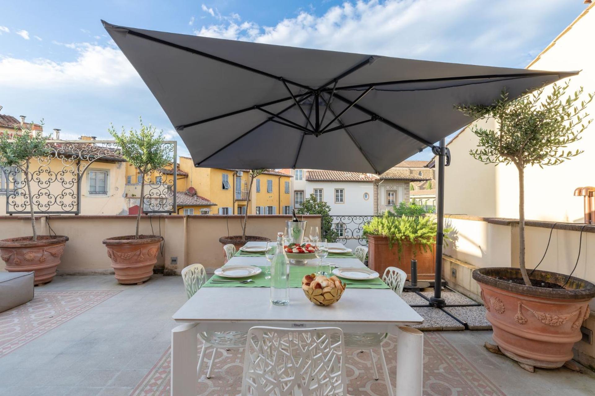 Luxury With Big Terrace In Aparthotel *