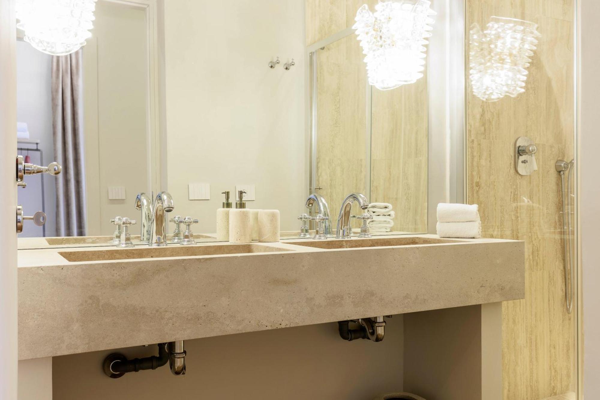Apartment Lungarno Luxury Florence