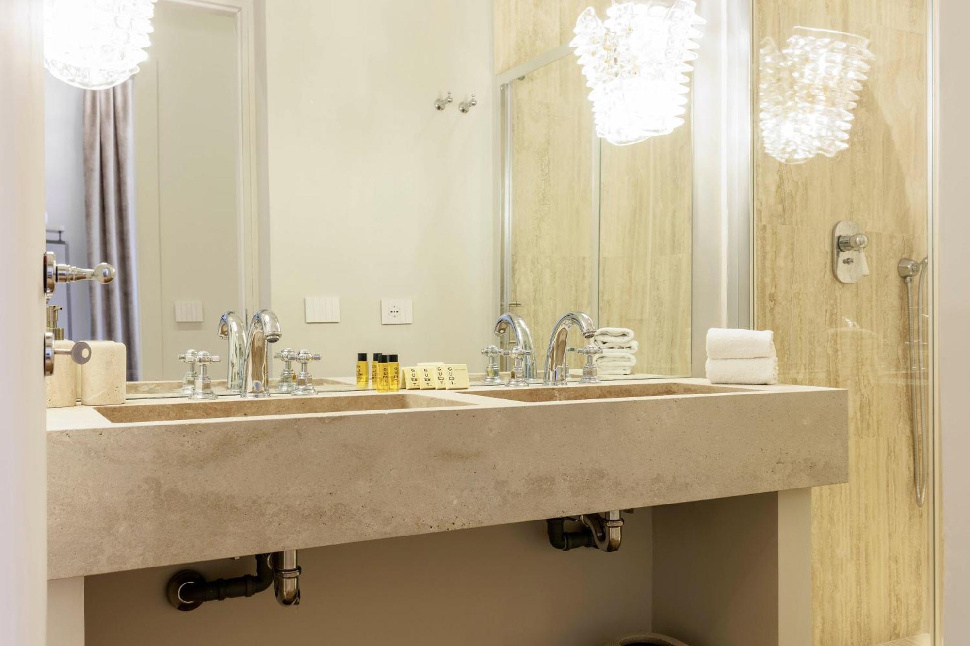 Lungarno Luxury Apartment Florence
