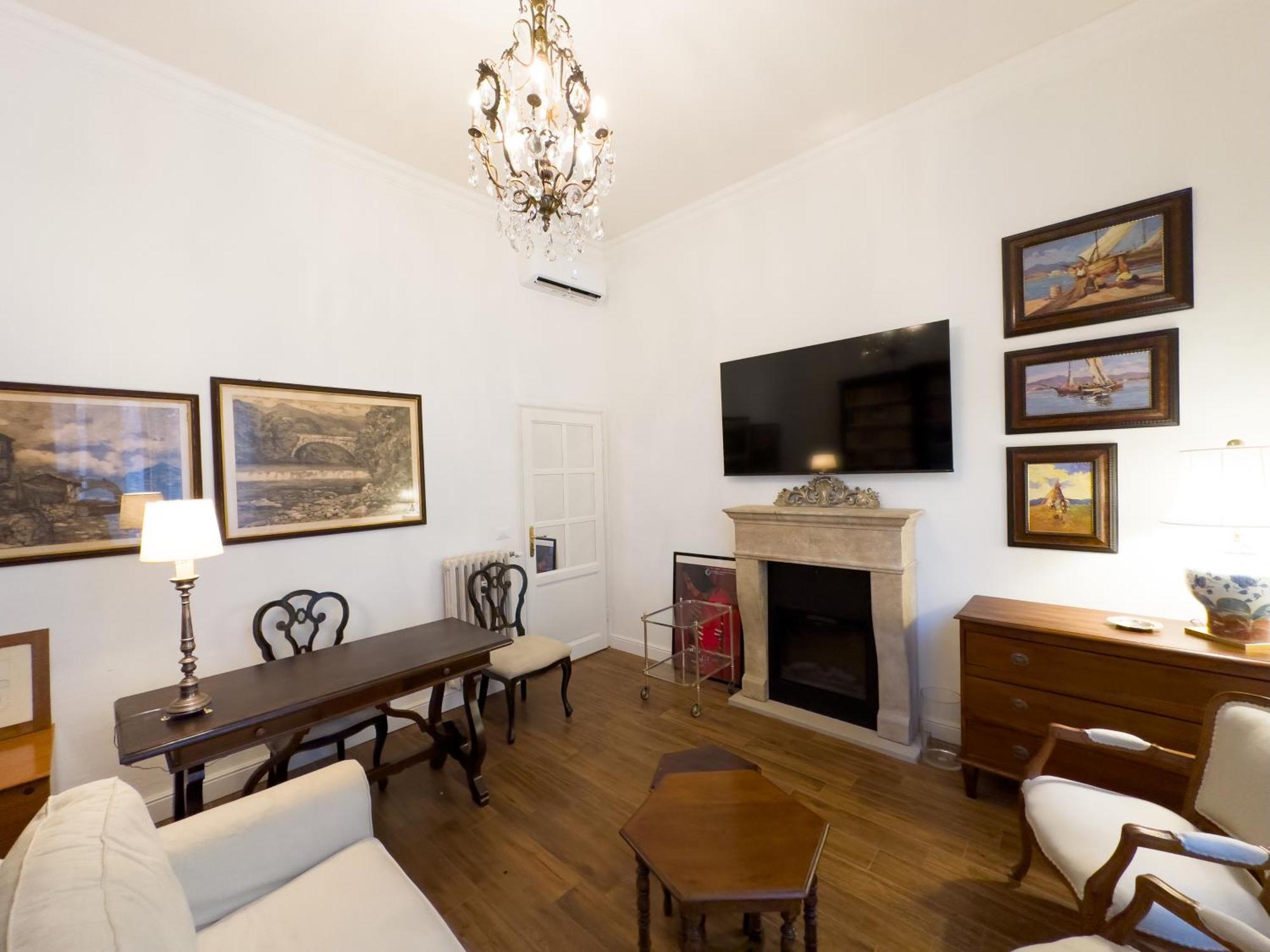 Appartement Santa Caterina Palace In Florence-3 Bedroom Florence