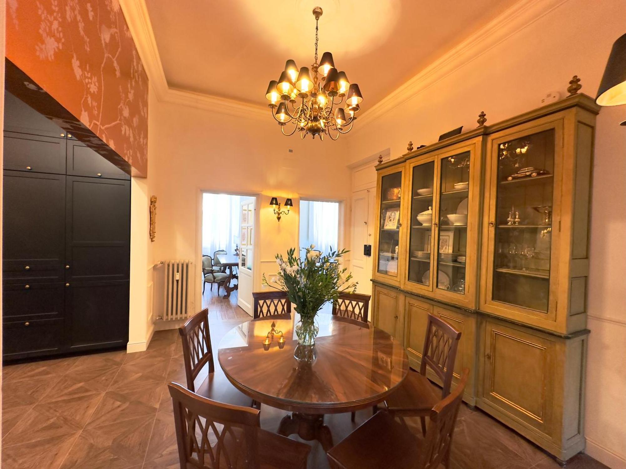 Santa Caterina Palace In Florence-3 Bedroom