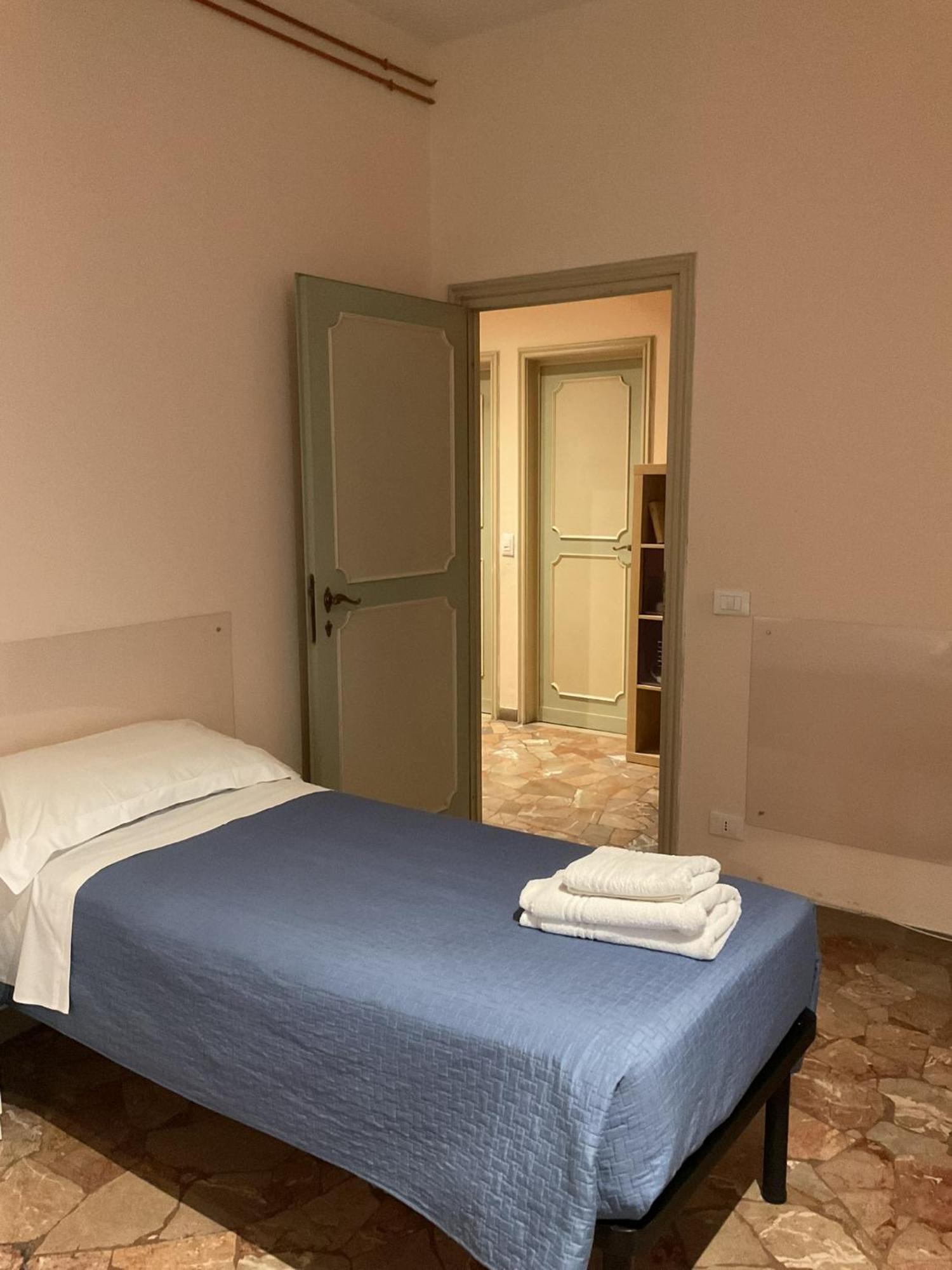 Oro 1 Apartment