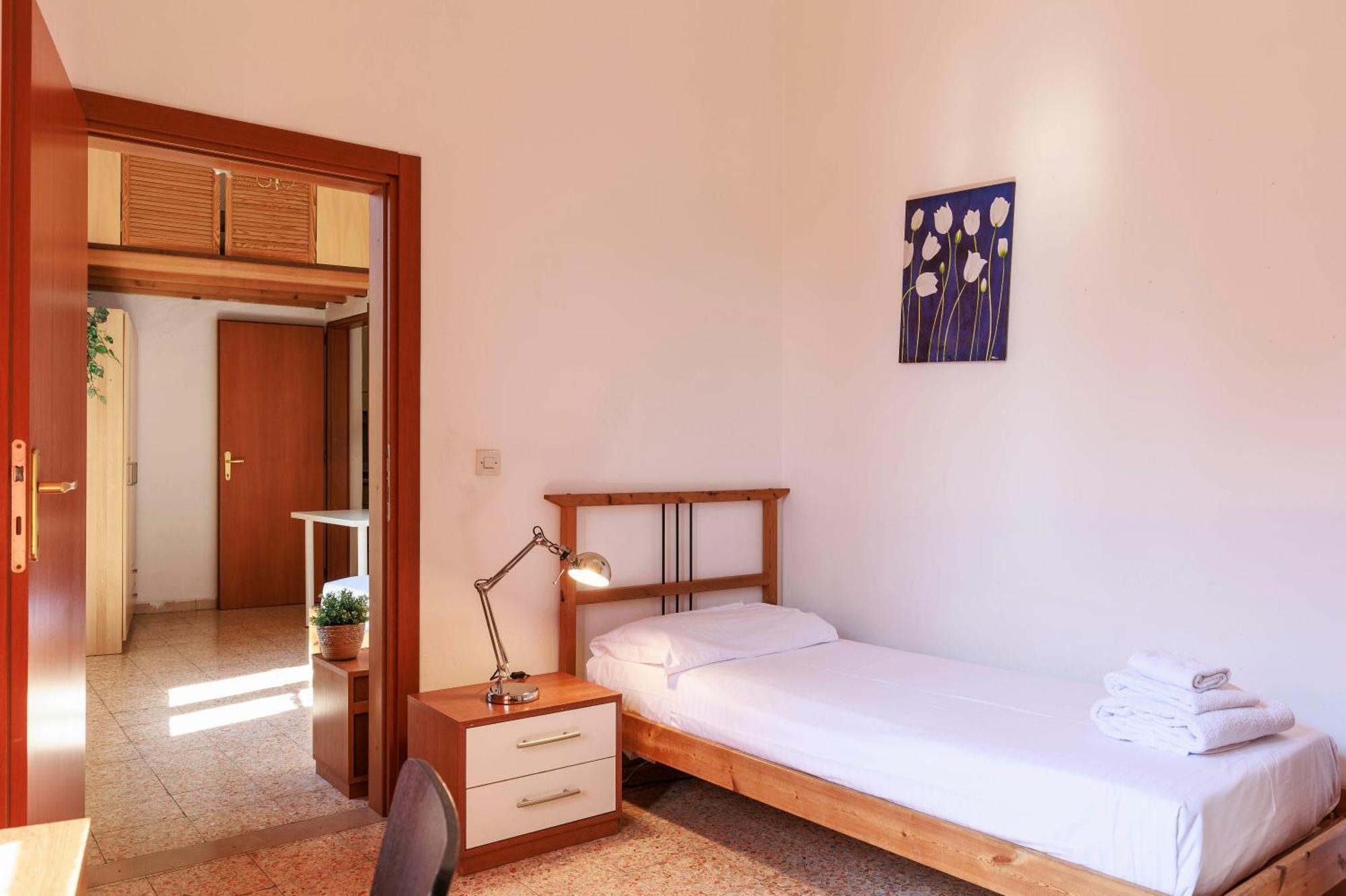 Apartment Faenza Huge