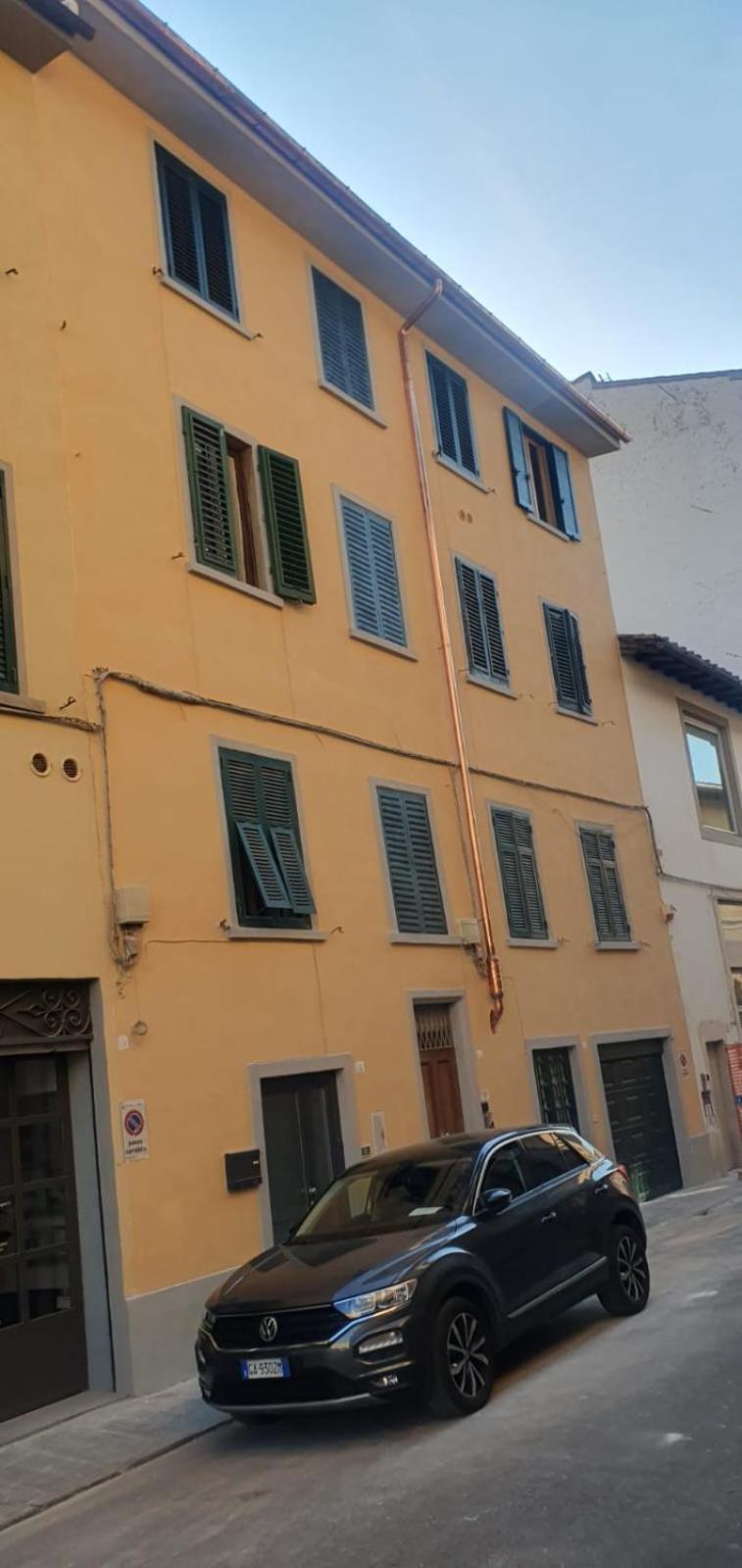 Piaggione Apt, Galante In *