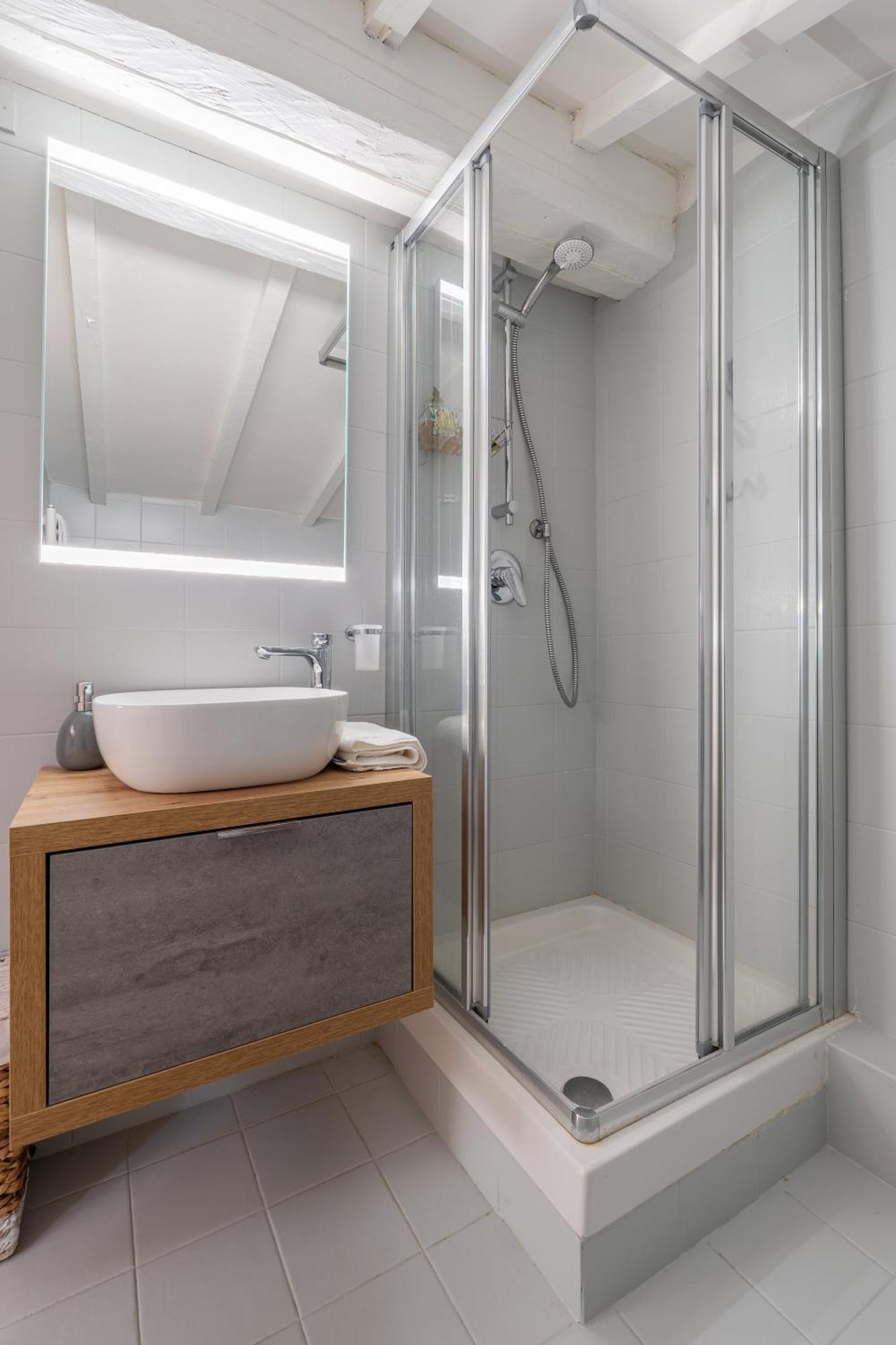 Moderno Quadrilocale, Ultimo Piano Apartment *
