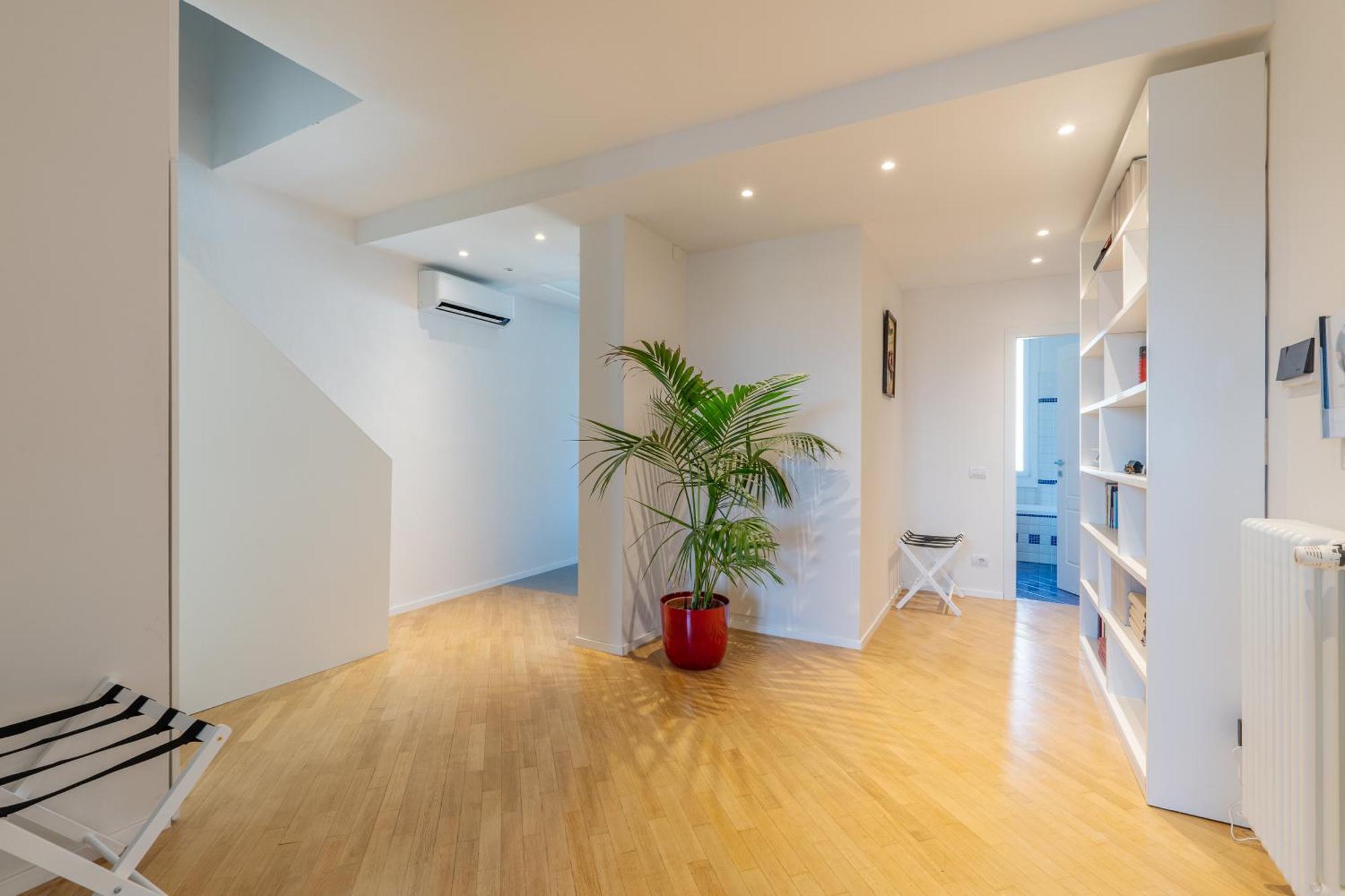Moderno Quadrilocale, Ultimo Piano Apartment Florence