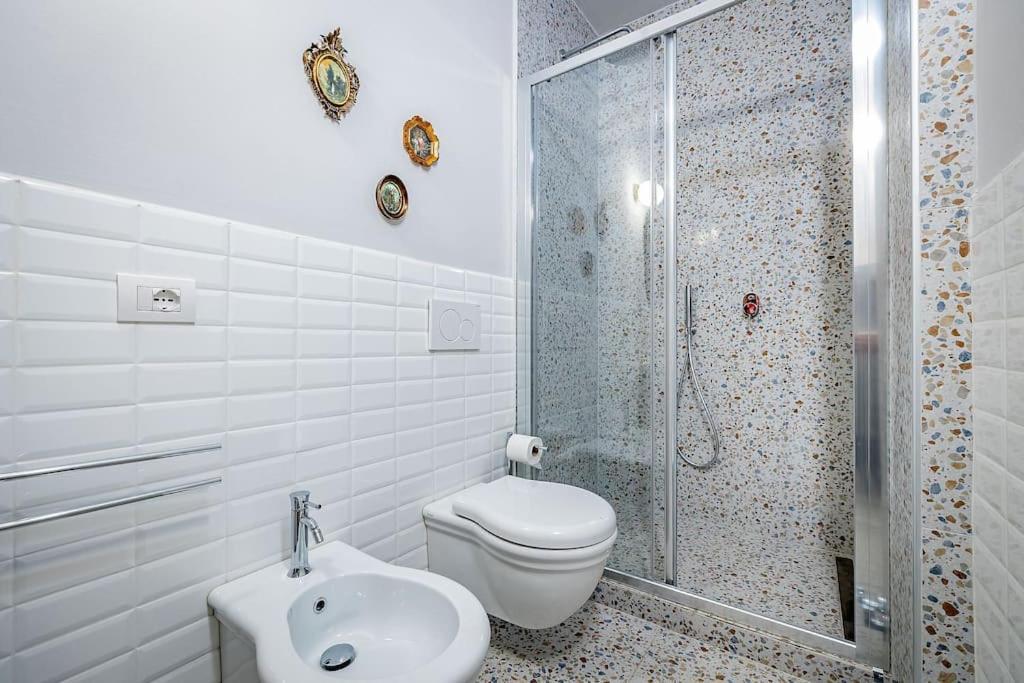 Appartement Chic Oriuolo At The Duomo Florence