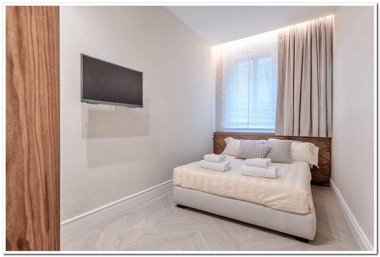 3br Awesome In - What'app - 0039-3512-039-610 - For Reservations! Appartement *