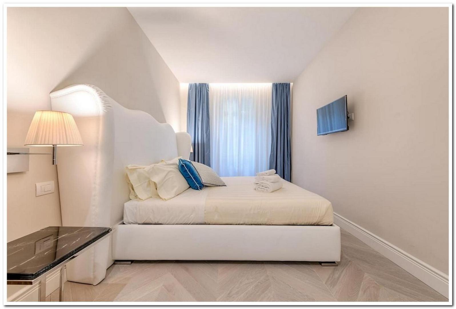 Appartement 3br Awesome In - What'app - 0039-3512-039-610 - For Reservations! Florence