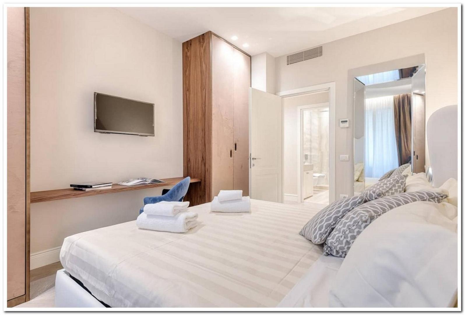 Appartement 3br Awesome In - What'app - 0039-3512-039-610 - For Reservations! *