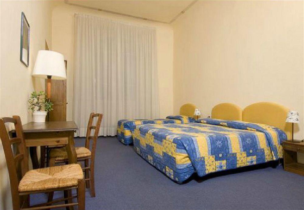 Ferdinando Ii De' Medici Hotel