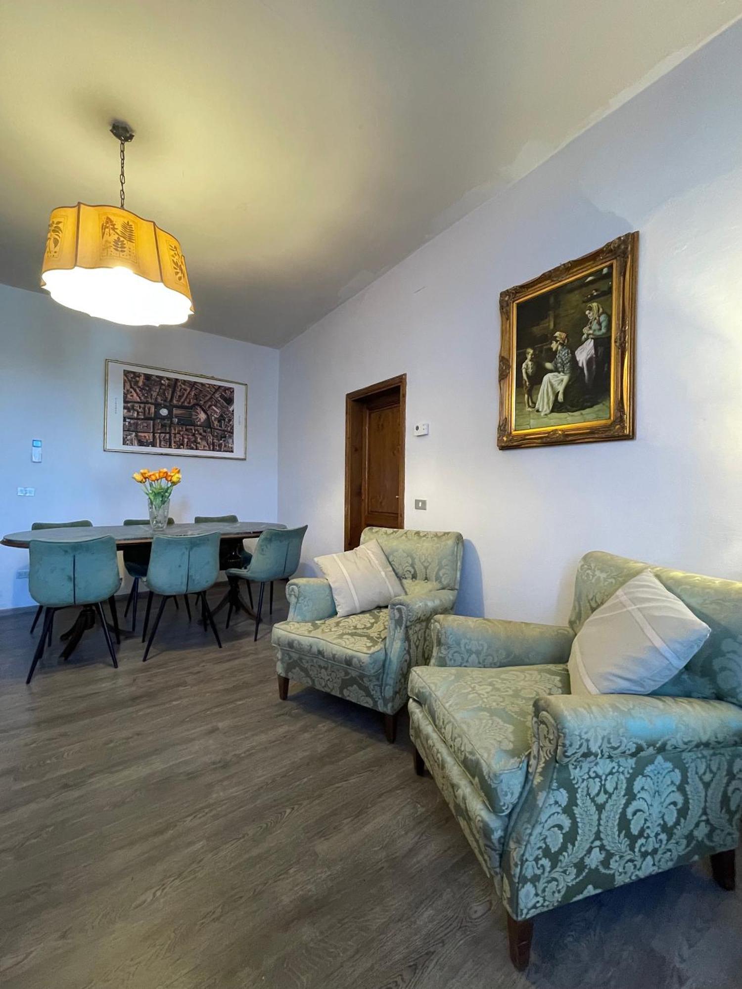 Apartment Duomo 16 View Florenz