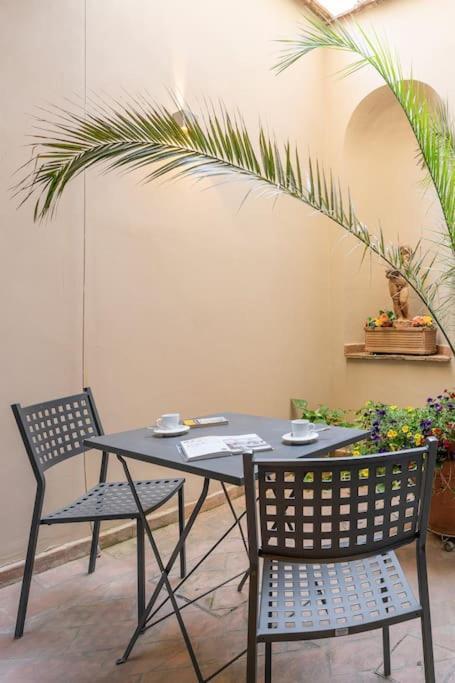 Little Patio Apartment