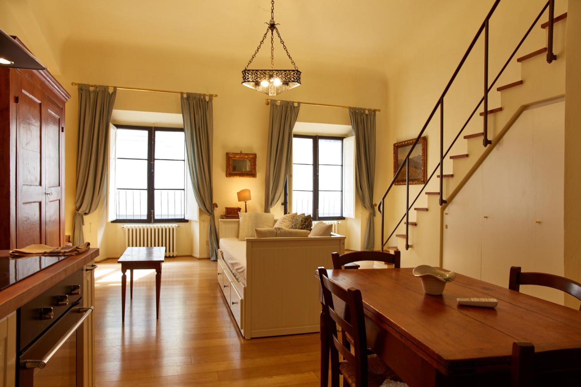 In Via Ginori In A Historical Palazzo With Elevator Appartement