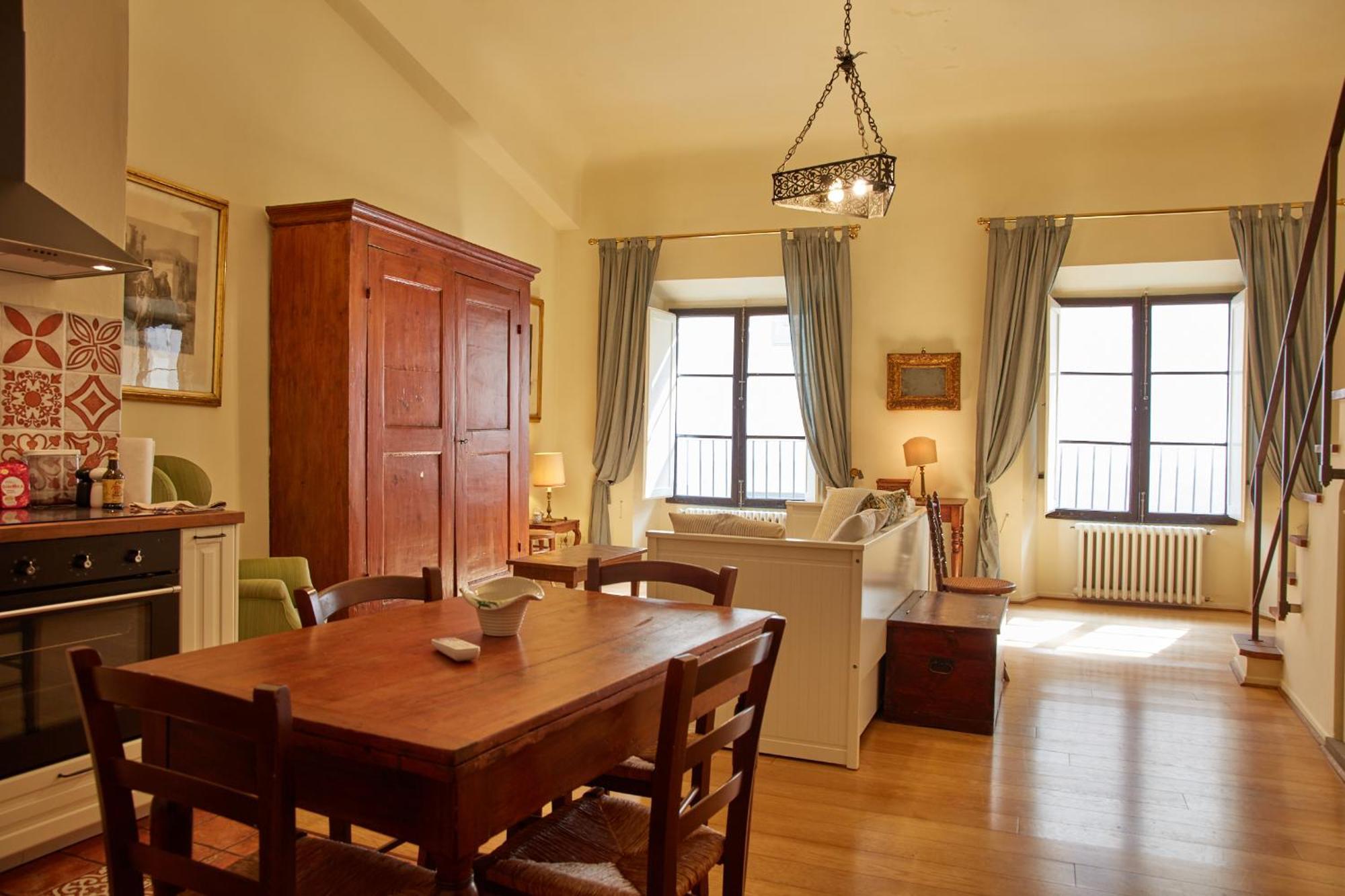 In Via Ginori In A Historical Palazzo With Elevator Appartement