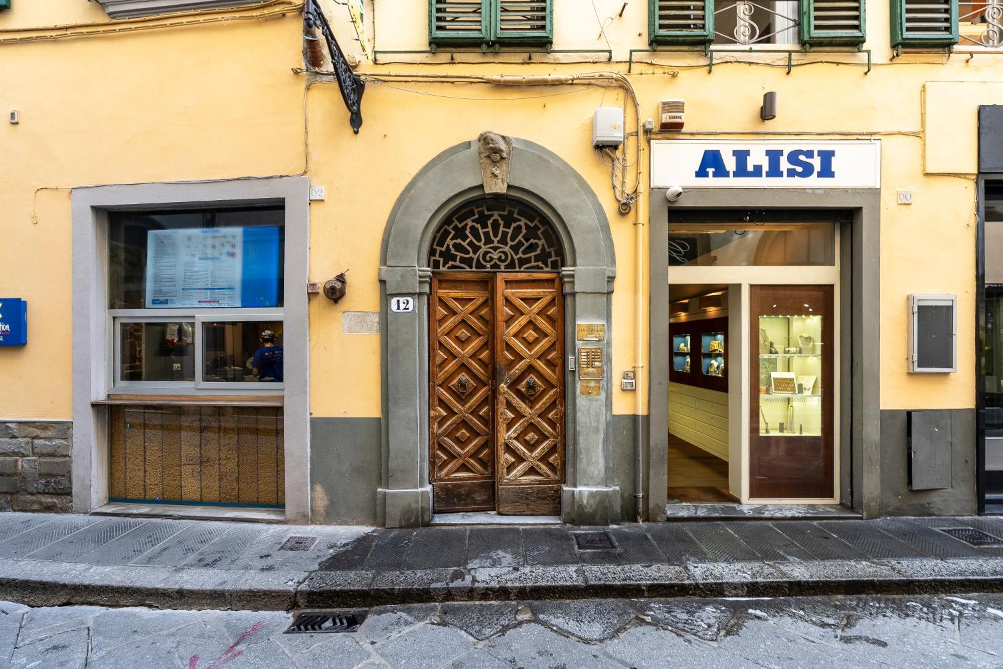 Porta Rossa Apartment
