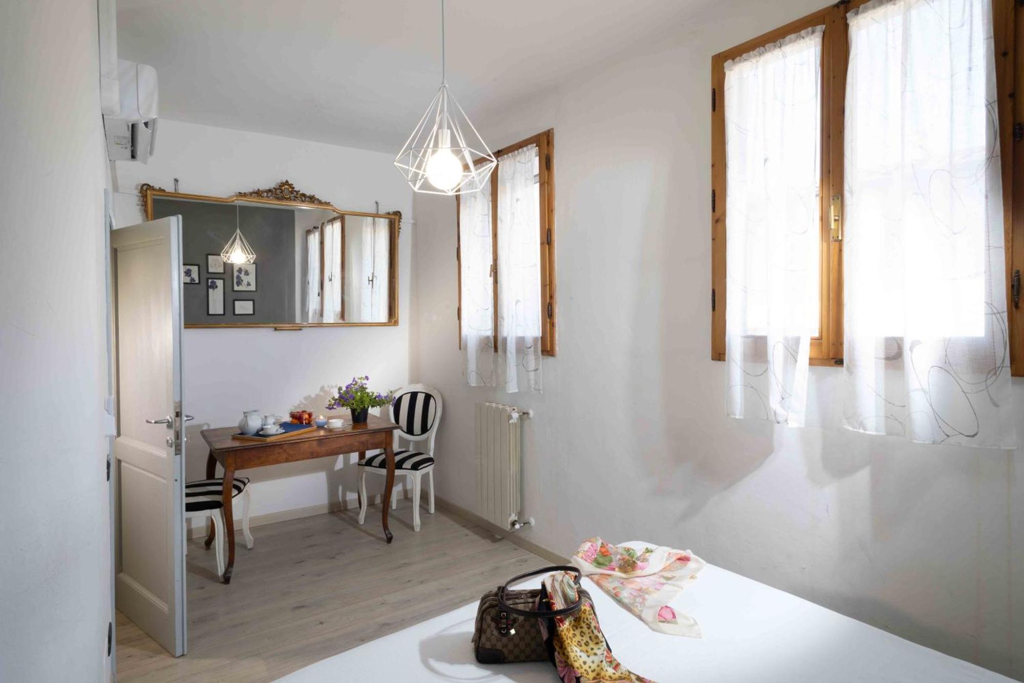 Apartment Lezioso, In Florence