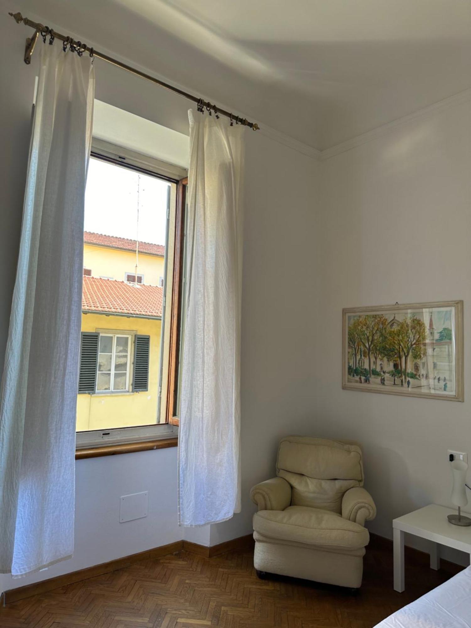 Poggi 7 * Florence