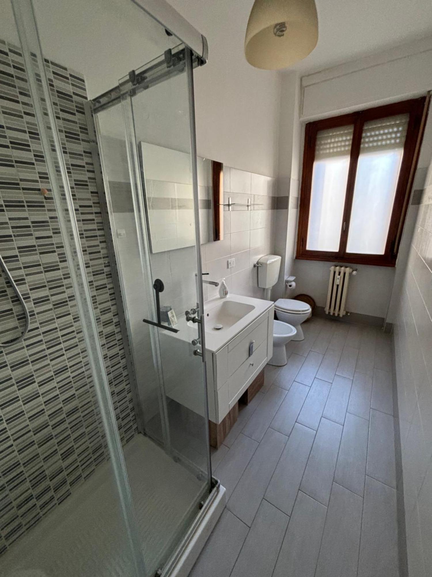 Show Me 2 Bedroom Duomo & Airport Tram Appartement Florence