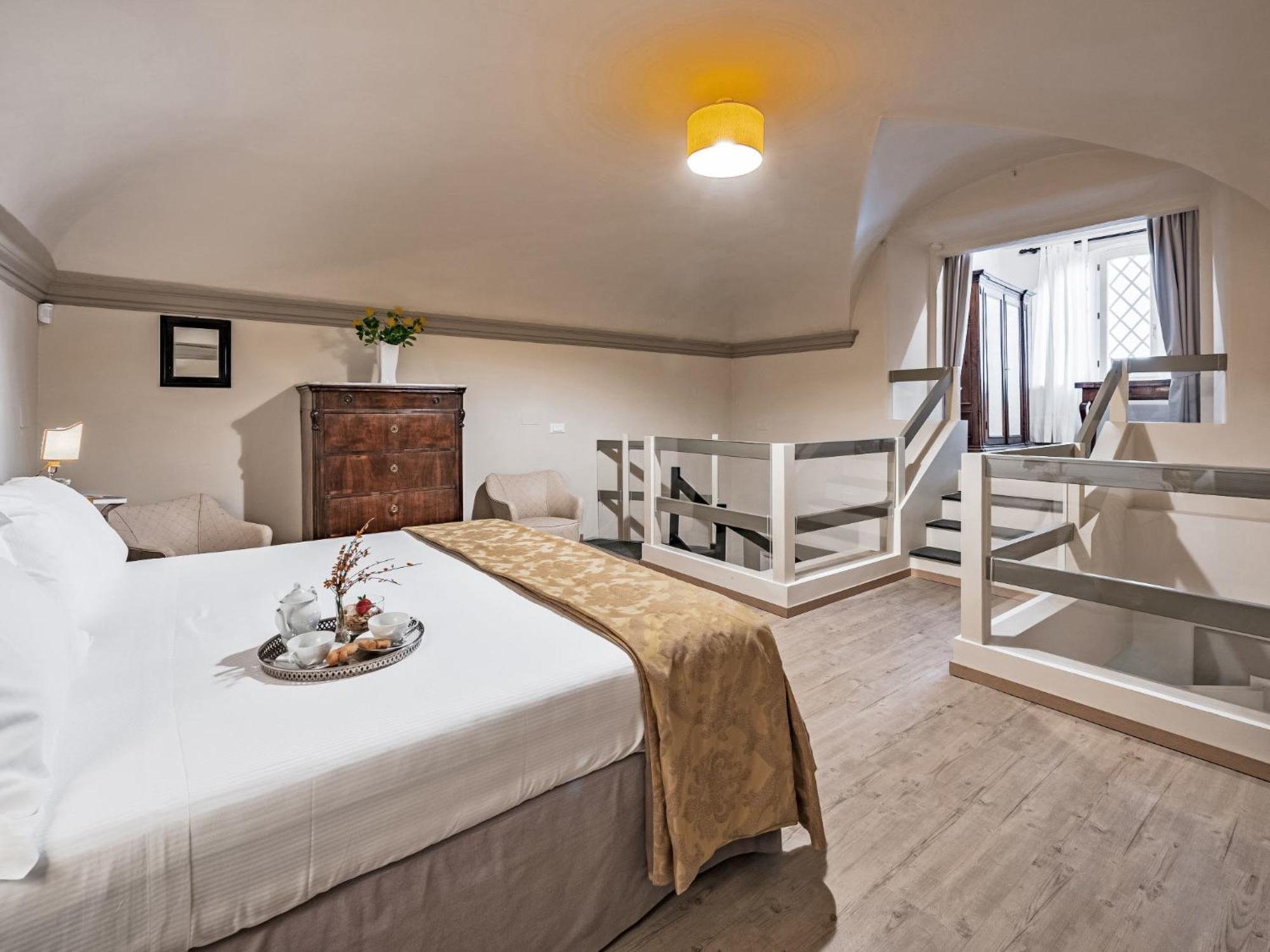 Appartement Dimora Del Palazzo Aldobrandini Del Papa By Interhome