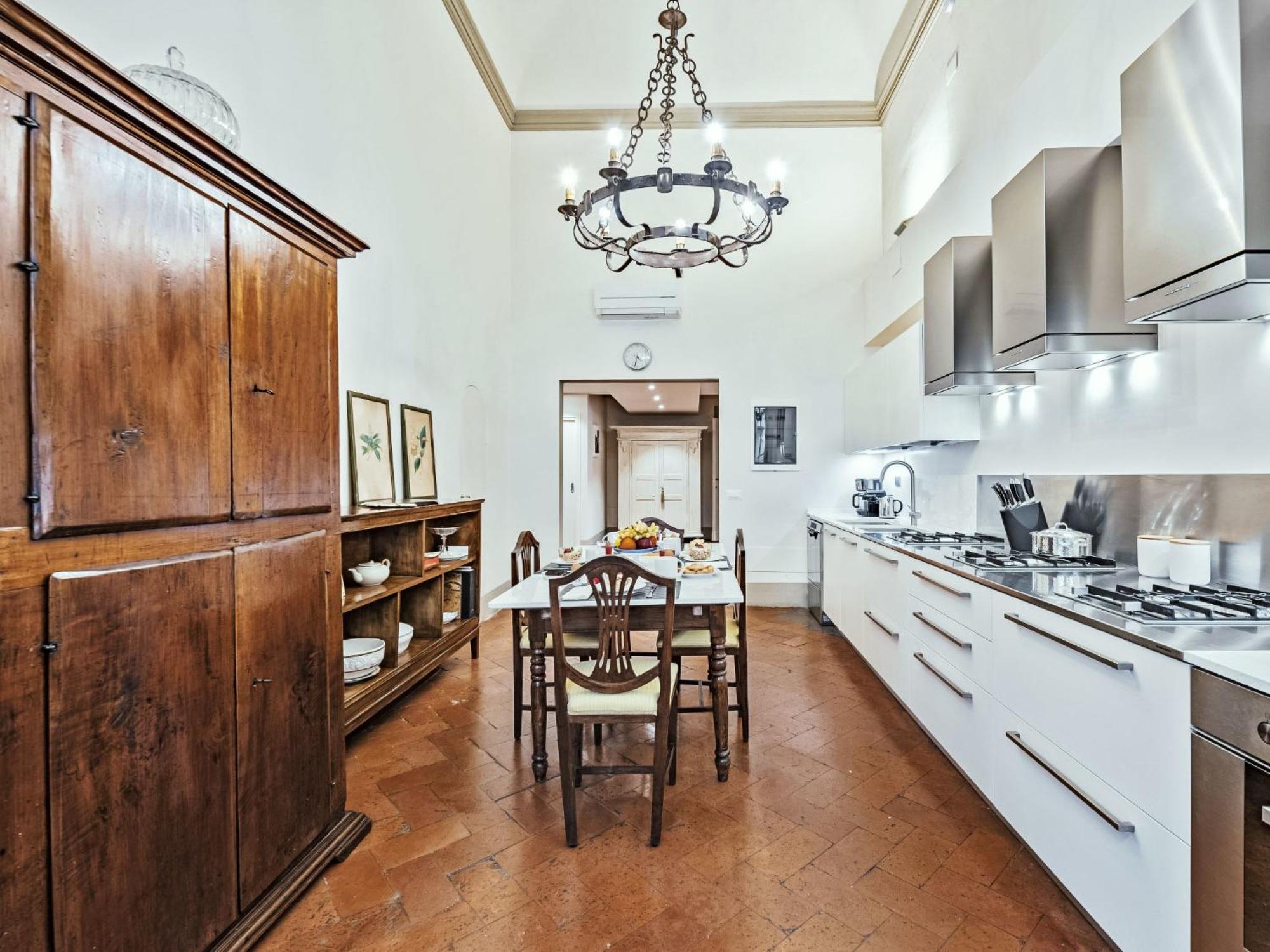 Appartement Dimora Del Palazzo Aldobrandini Del Papa By Interhome Florence
