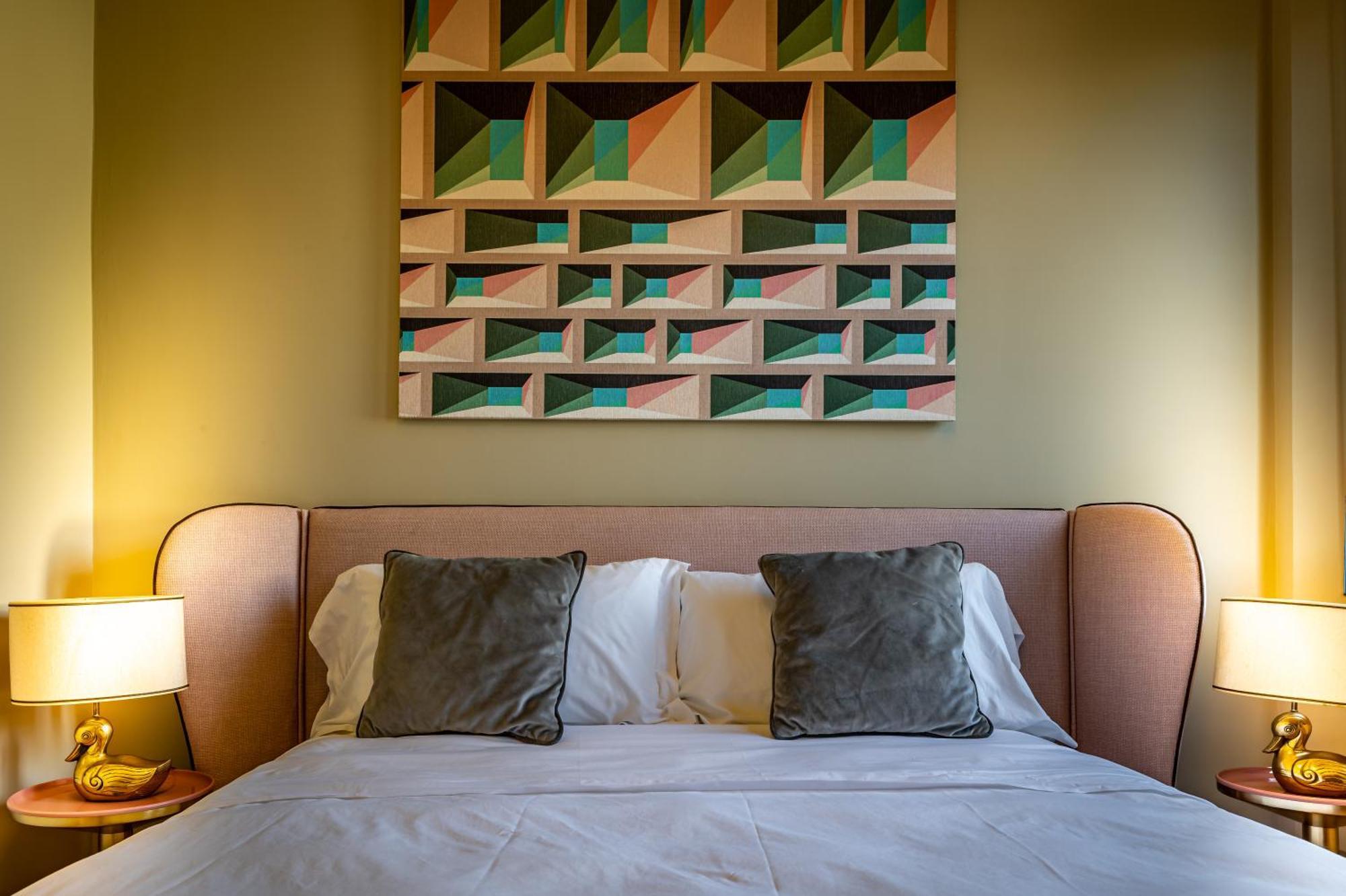 Yd Bright And Luxury Art *