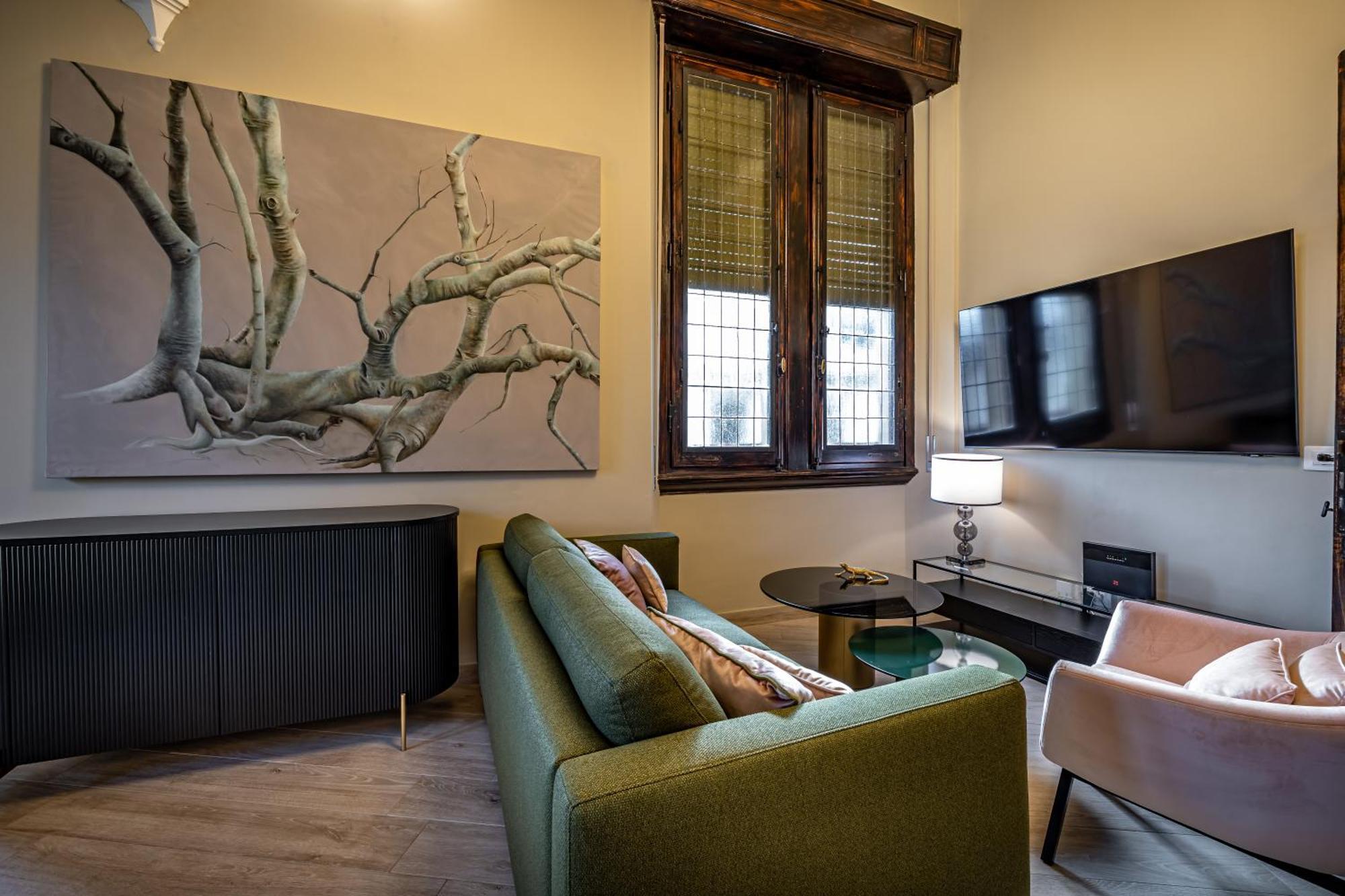 Yd Bright And Luxury Art