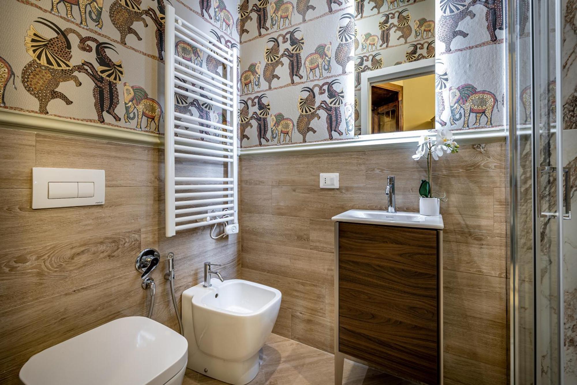Yd Bright And Luxury Art