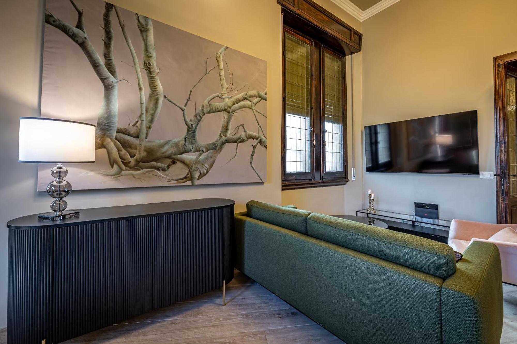 Yd Bright And Luxury Art Apartment Florence