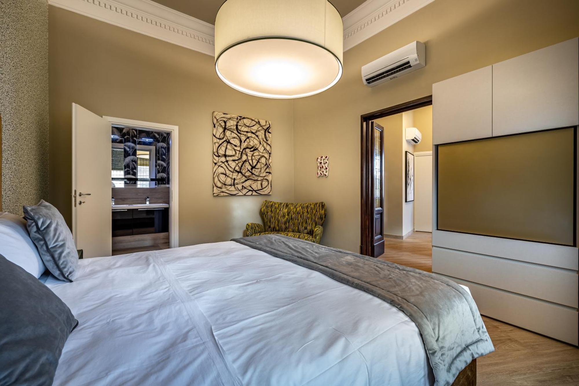 Apartment Yd Bright And Luxury Art Florence