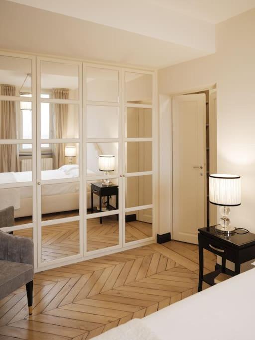 Luxury Window On Appartement *