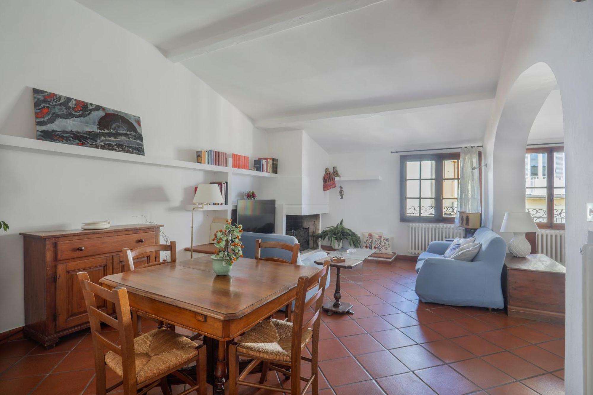 Bright Last-floor With Terrace Appartement Florence