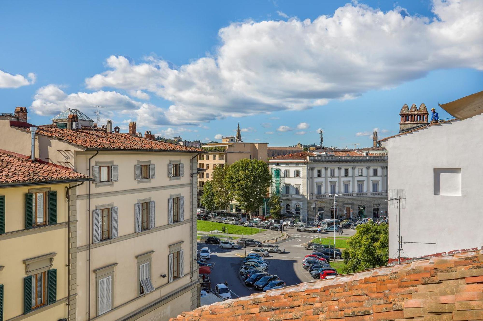 Bright Last-floor With Terrace Appartement *