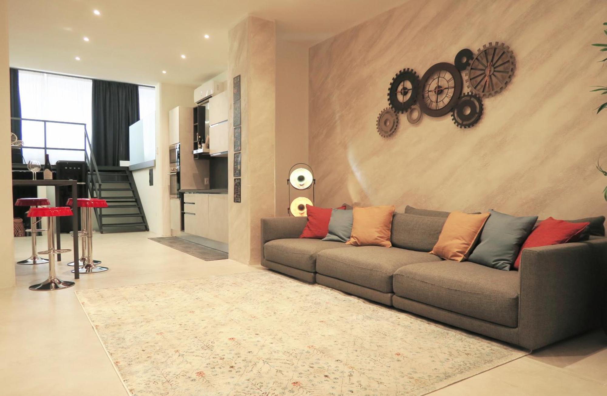 Loft *