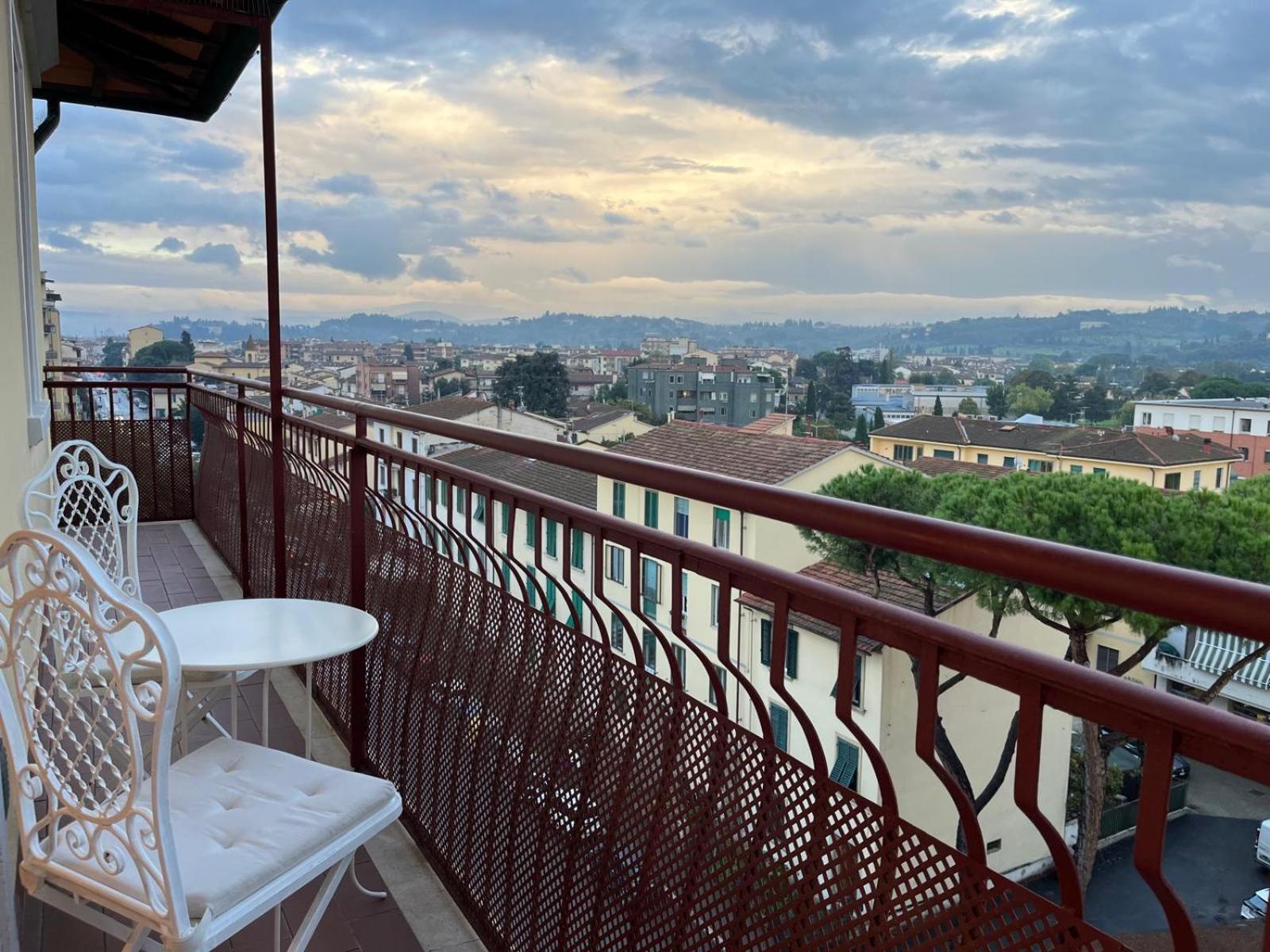 Hundred Steps To Heaven * Florence