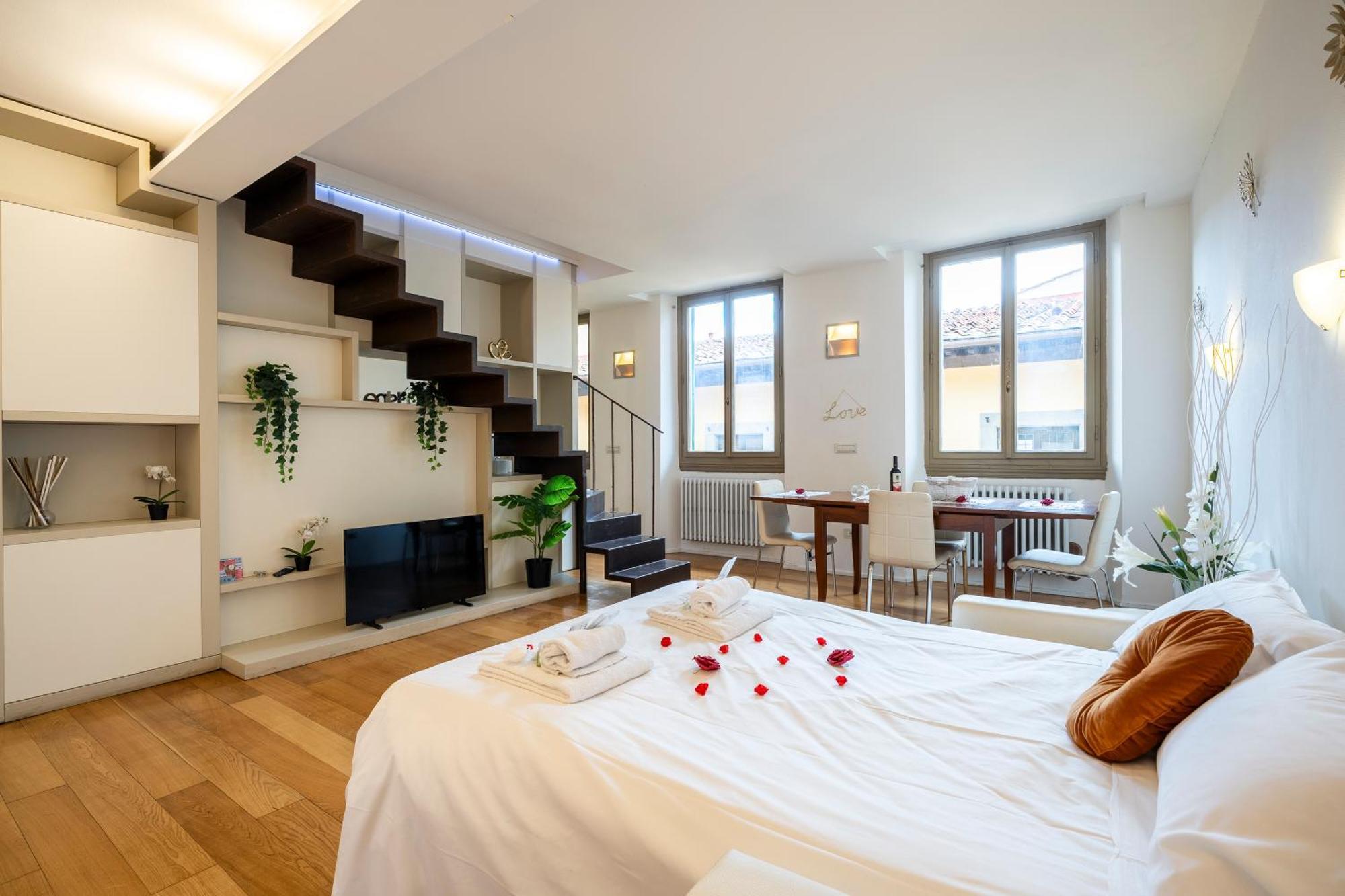 Apartment Duomo View And Hammam