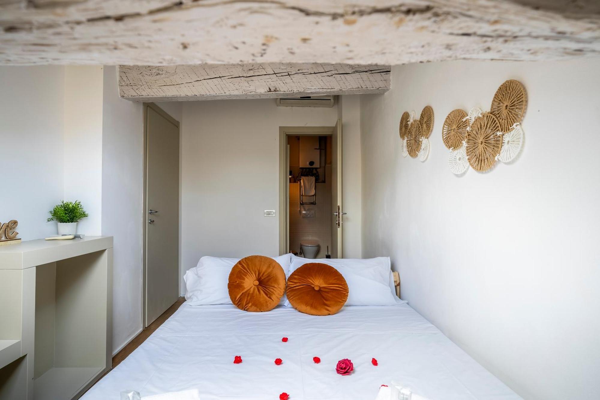 Duomo View And Hammam Apartment Florence