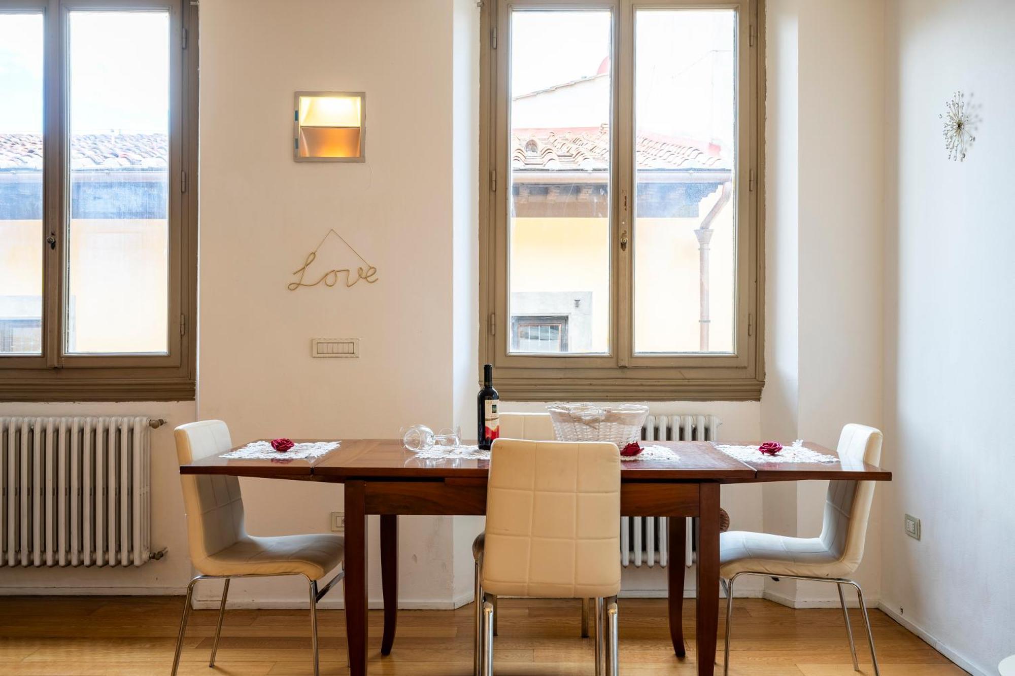 Duomo View And Hammam Apartment *