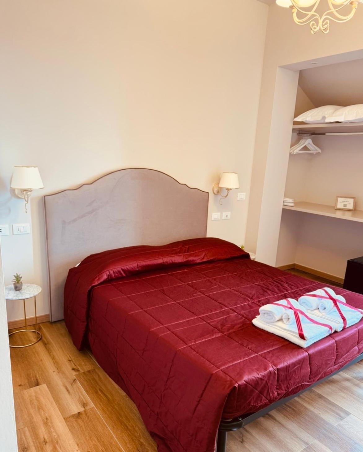 La Boutique By Rjgal Bed & Breakfast