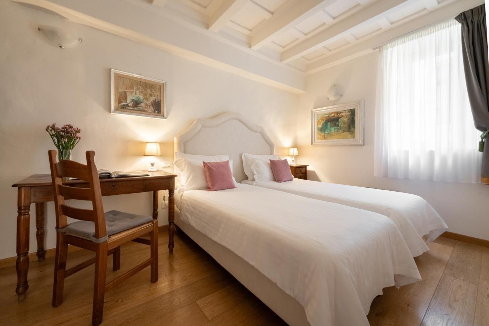 Palazzo D'ambra Residenza D'epoca *