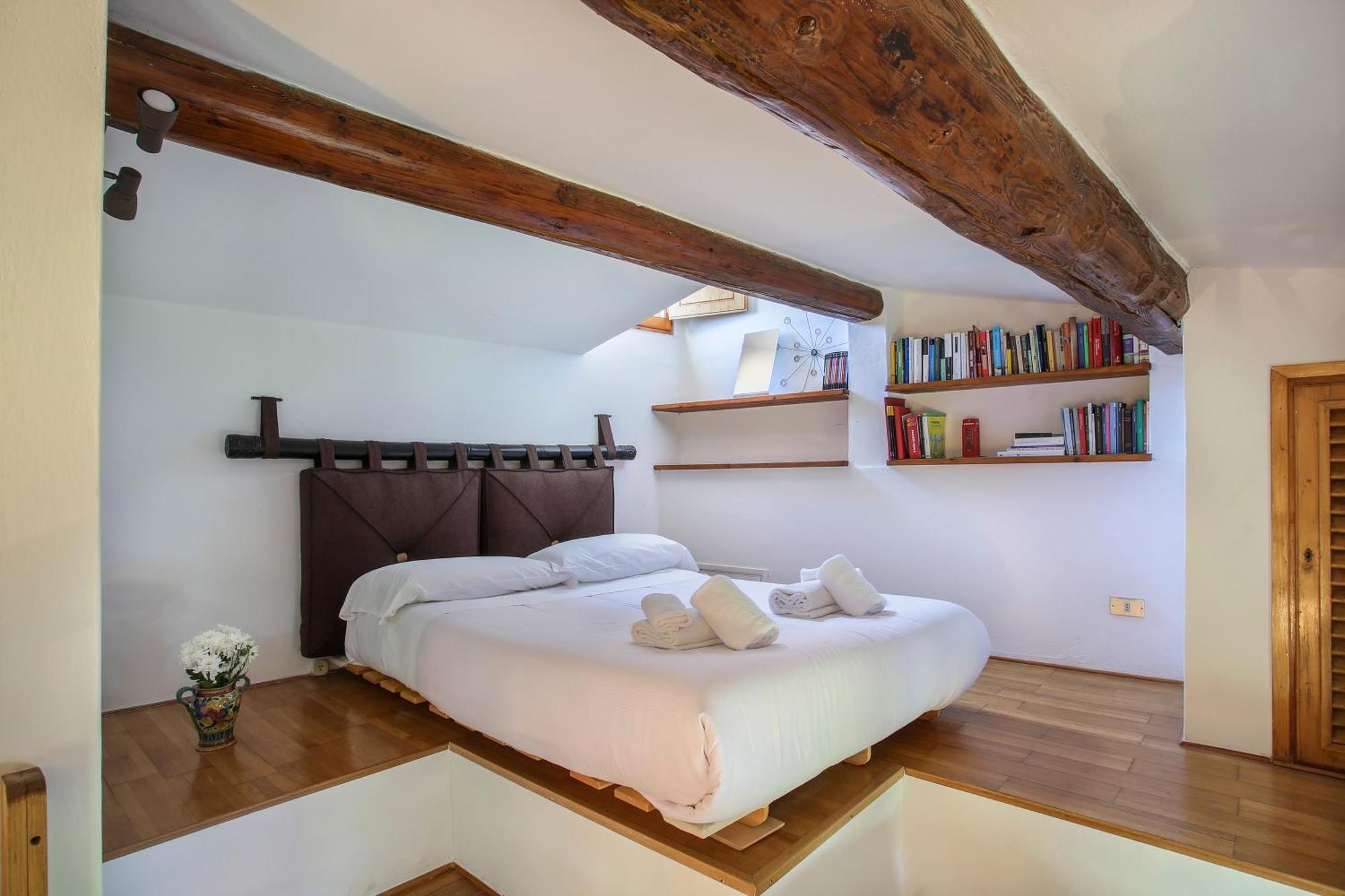 Bellesi - Sweet Dreams In Florence