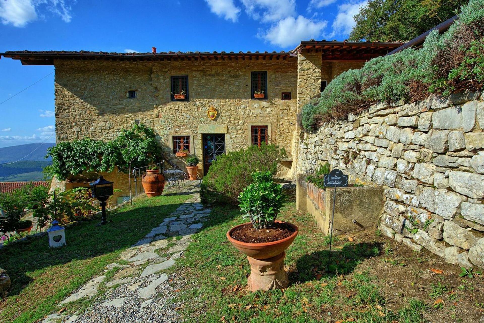 Tenuta Lonciano * Florence
