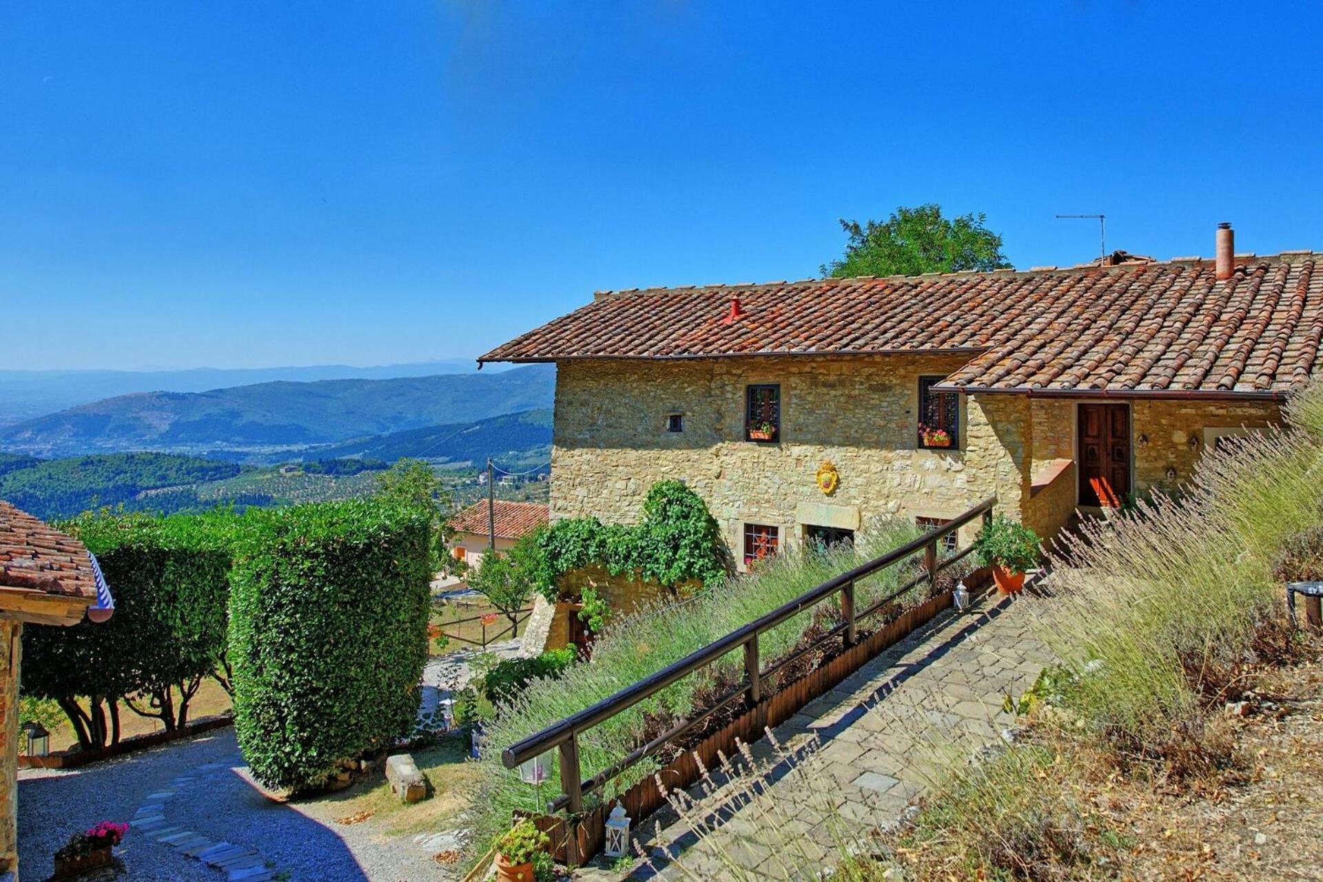 Tenuta Lonciano Villa Florence